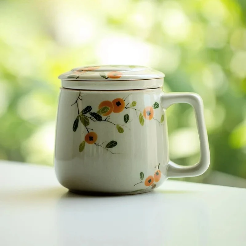 

Керамическая кружка-термос 255 мл с ручкой и крышкой, ручная роспись, дизайн «Хурма», для офиса, легкая роскошь, с разделителем для воды