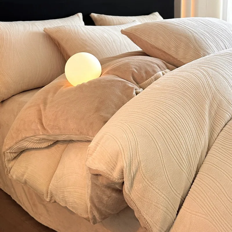 

2025 new winter solid color rotten flower milk fleece bed four-piece set warm thickened bed sheet quilt cover bedding