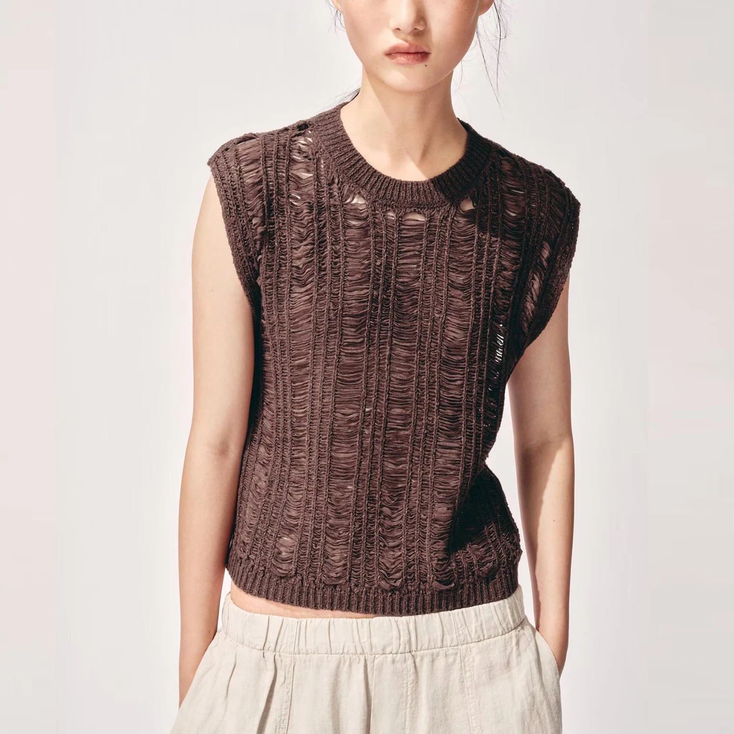 Z قميص نسائي محبوك أنيق متعدد الاستخدامات بحزام 2025 وصل حديثًا من ألياف البوليستر قطع مستقيمة بطول منتظم