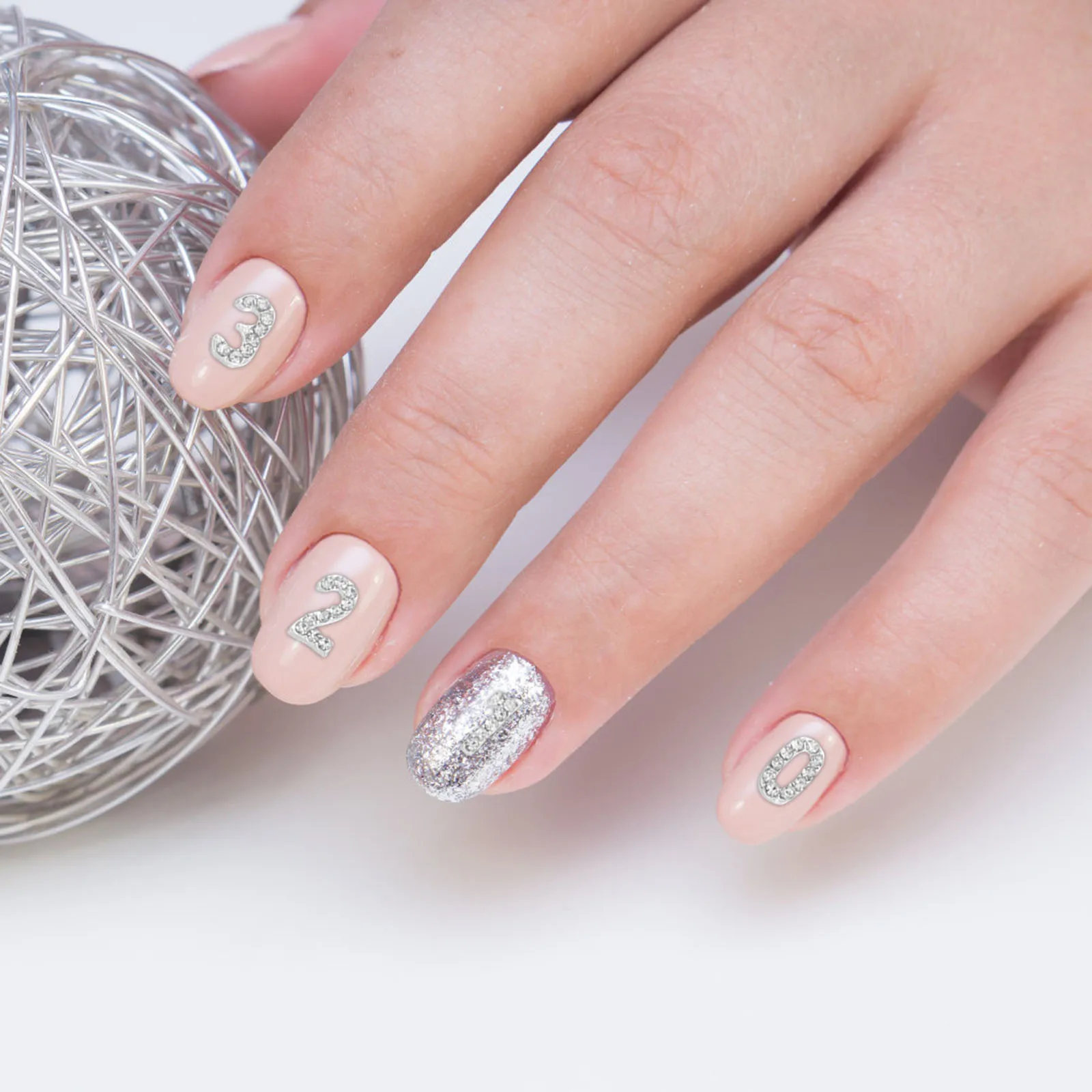 

100 шт., подвески для ногтей с номером, украшения со стразами, уникальные украшения с плоской задней частью, креативные аксессуары «сделай сам», цифры со стразами