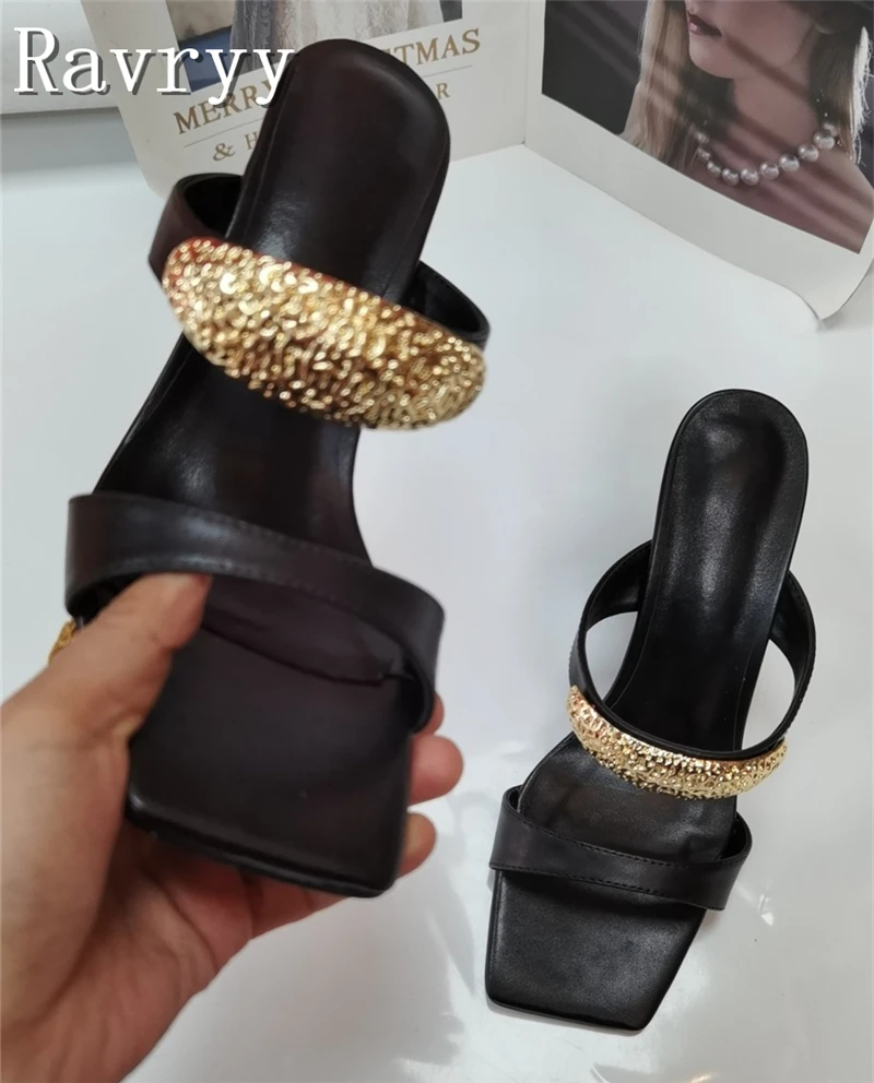 مصمم جديد ديكور معدني النساء النعال مربع المفتوحة تو سميكة عالية الكعب الانزلاق على الصنادل أحذية الصيف موجزة #5