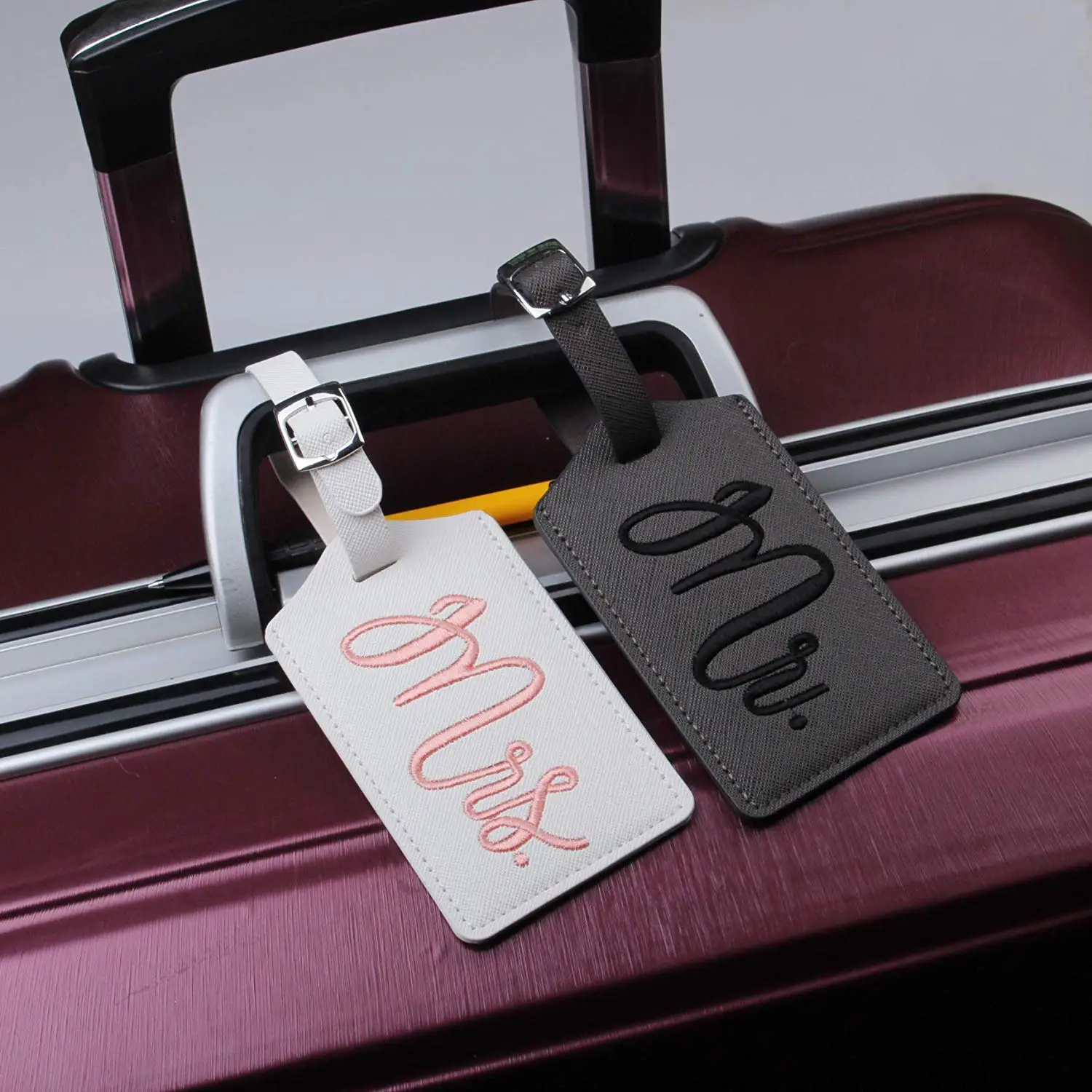 ABZS Mr And Mrs Luggage Tag 2 Piece Bridal Luggage Tag + 2 Passport Covers-Mrs Honeymoon Women's Leather Travel Luggage Tag Pass