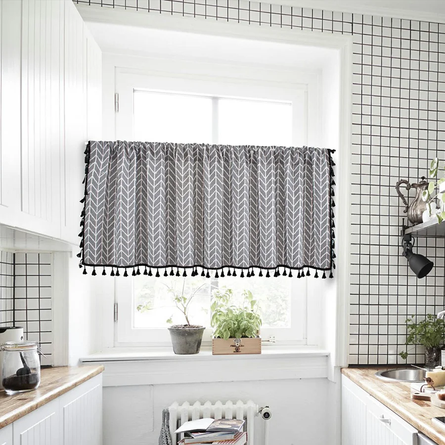 1pc Geometric Pattern Cabinet Curtain, Gray-White Polyester with Black Tassels, Rod Pocket Curtain for Kitchen & Living Room