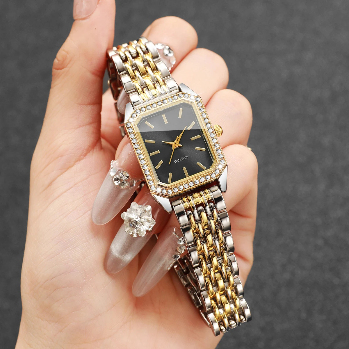 Elegant Rectangle Women Quartz Watch Fashion Diamond Dial Ladies Wristwatches for Girls Clock Relogio FemininoWithout Box