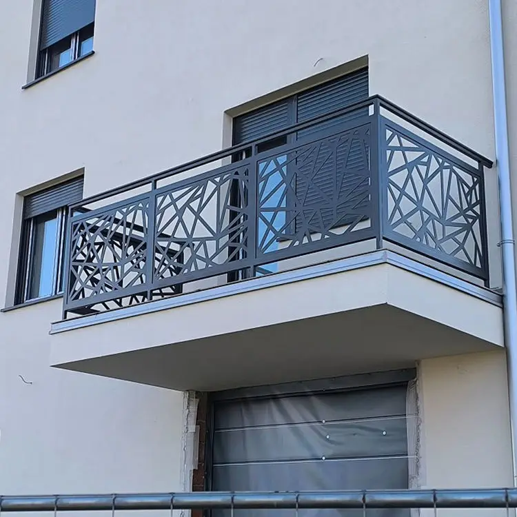 Высококачественные алюминиевые балконные перила по индивидуальному заказу, новейшие перил для лазерной резки для дома, лестницы на открытом воздухе