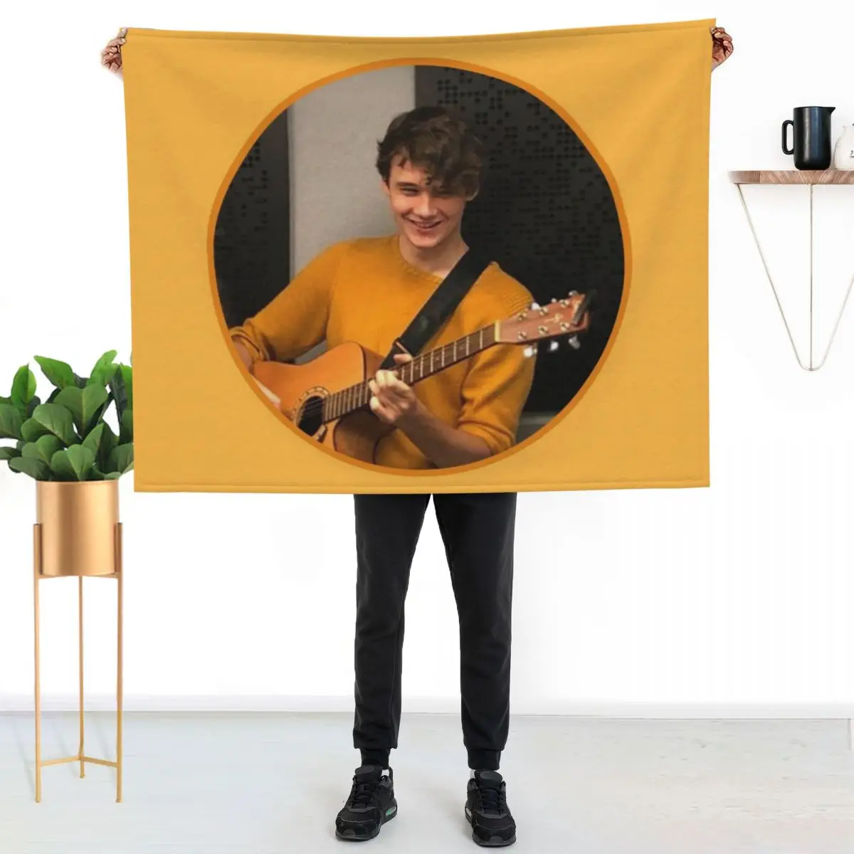 

Wilbur Soot Throw Blanket Cozy Home Blanket Gift for Christmas Holiday