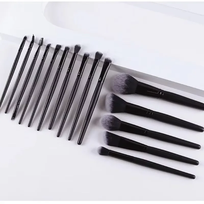 Black Classic 15 Makeup Brush Set Makeup Tools Professional Makeup Brush Set Soft, Non-irritating And Non-shedding