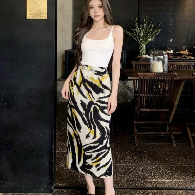 

Miyake Pleated 2026 Original Spring Summer New Fashionable Age-Reducing Printed Pleated High-Waisted Long Skirt for Women Pleat