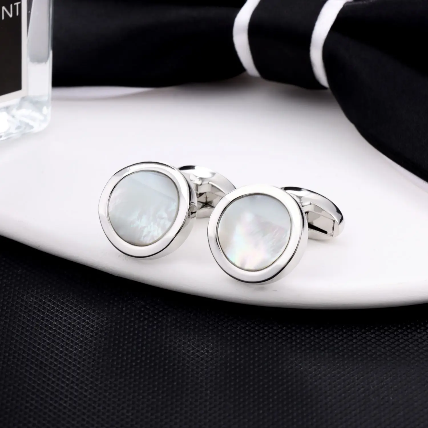 HAWSON New Arrival 8 PCS Circular Surface Mother of Pearl Cufflinks Studs Tuxedo Shirt Jewelry for Dress Shirt