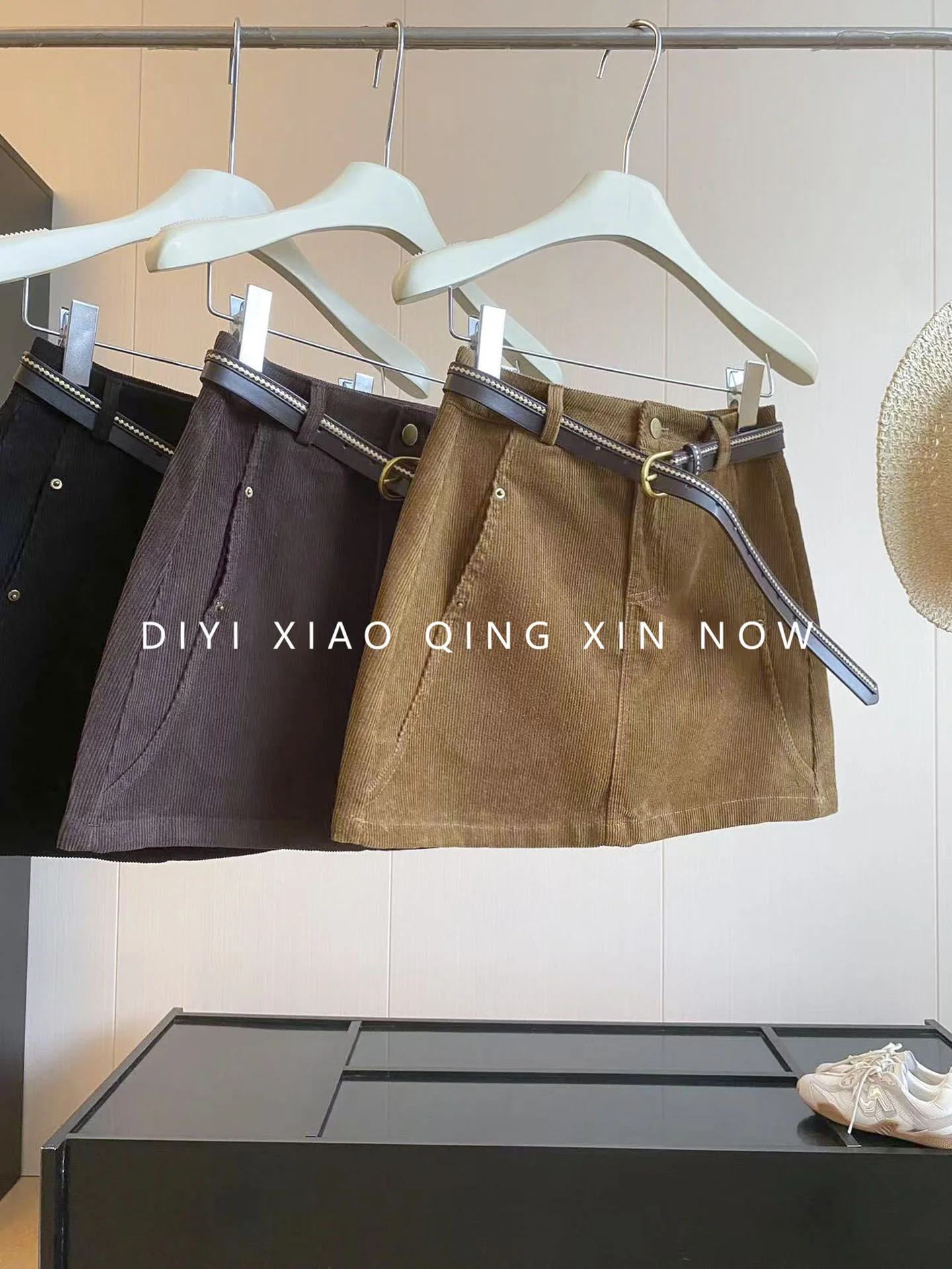Fashionable High Waist Corduroy A-Line Skirt for Women Autumn Winter 2026 New Korean Style Slimming Trendy Skirt