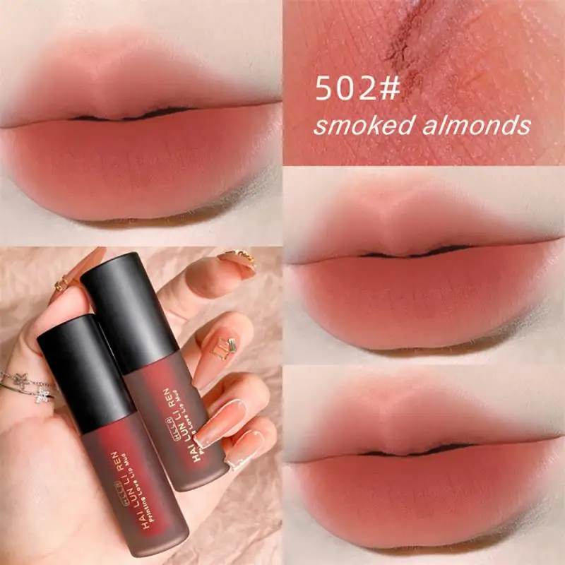 Esmalte labial duradero Colores audazos. Lip Mud Embalaje exquisito La aplicación perfecta Lápiz labial marrón rojizo Hidratante Elegante