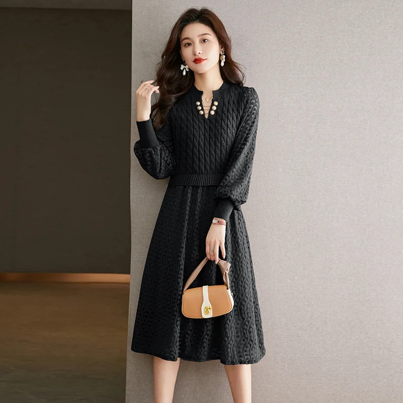 Temperament celebrity knitted dress 2024 autumn and winter new fashion lantern sleeves fake two long sweater skirt