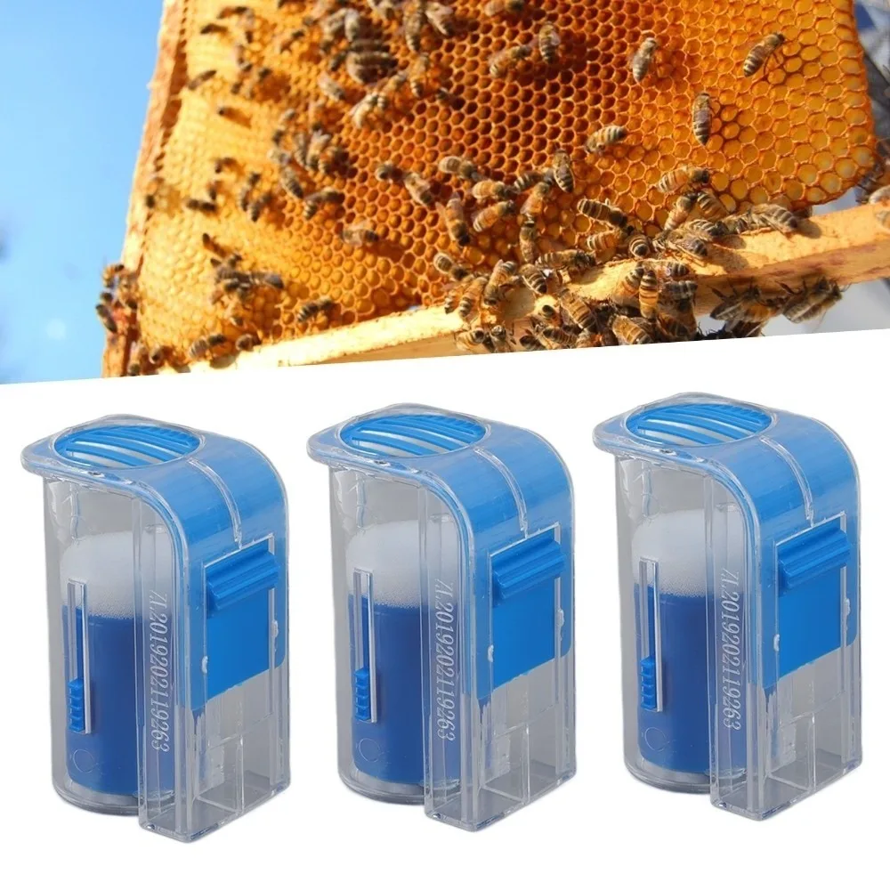 3Pcs Easy to Operate Plastic Queen Bee Marking Cage Durable Bee Queen Marker Cage Bee Queen Marking Catcher Capturing Queen Bees