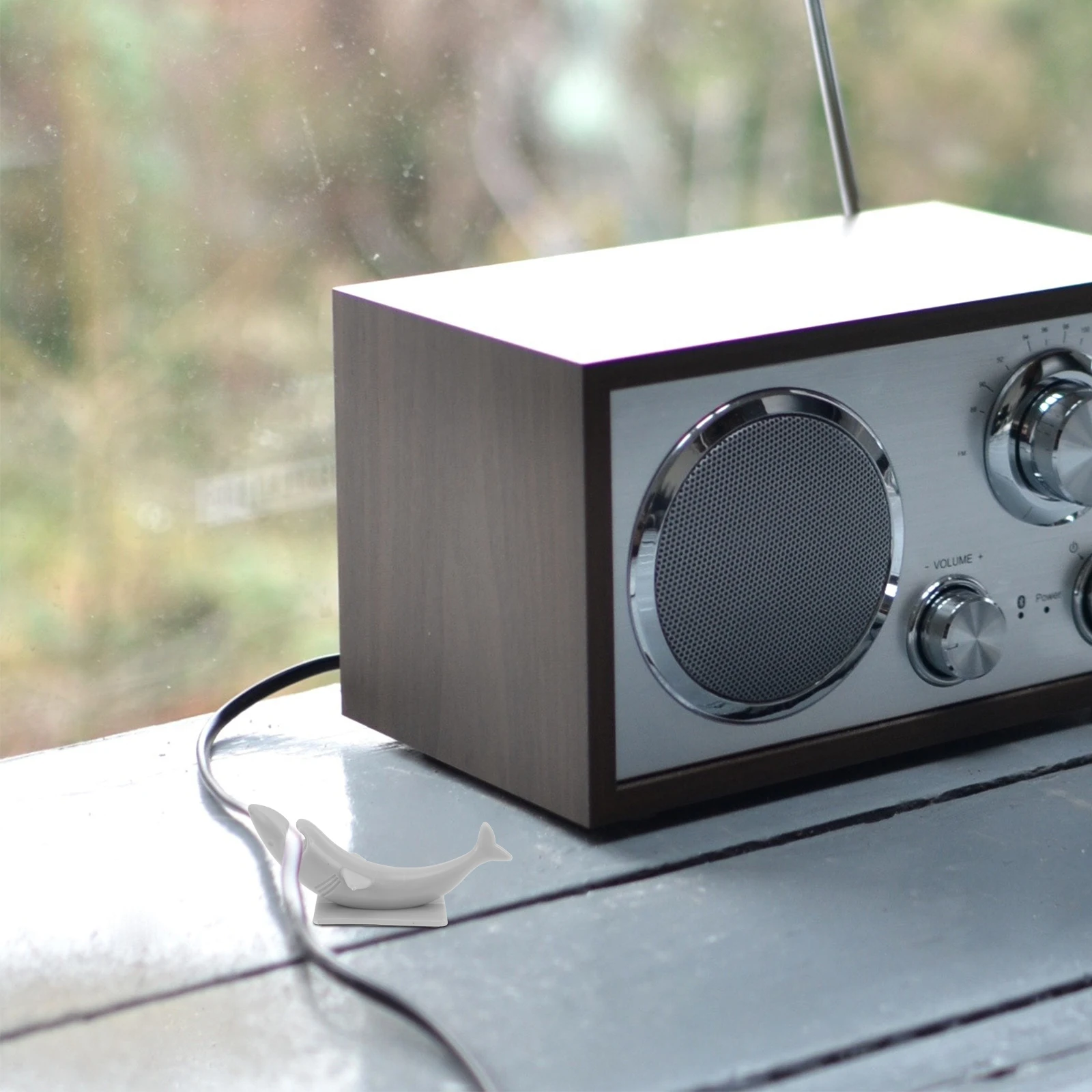 

1pc Cable Organizer Winder Cord Holder Wire Clip For Charging Cords Sticky Wall Mount Animal Shape Silicone Wrap