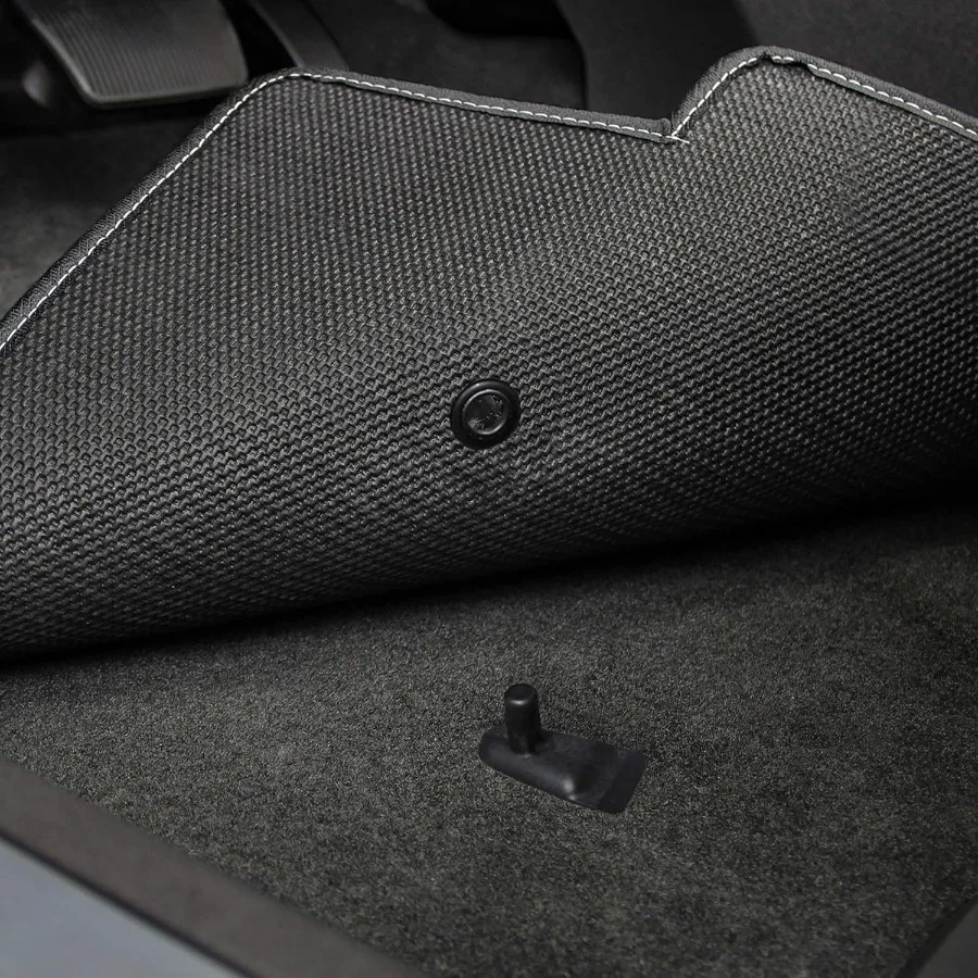 الحصير السجاد CustomFit قسط بطانات أرضية السيارة الفاخرة ل Pontiac GTO 20042006 الأسود 2 قطعة الحصير الأمامية لا مسند القدمين قطع Pe #3