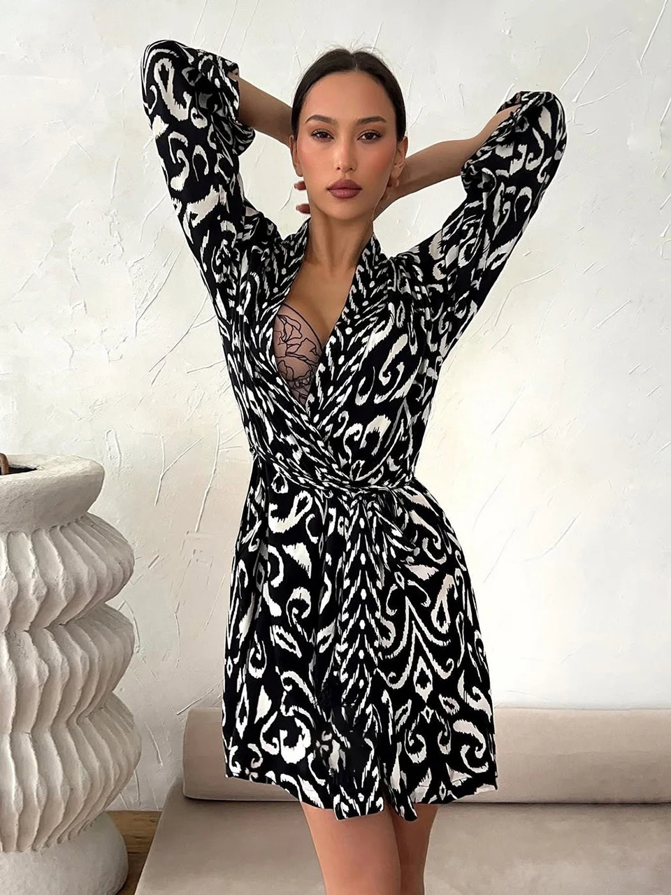 Marthaqiqi Printing Winter Women Sleepwear V-Neck Robe Long Sleeve Pajamas Lace Up Nightwear Mini Dress Casual Ladies Nightgowns