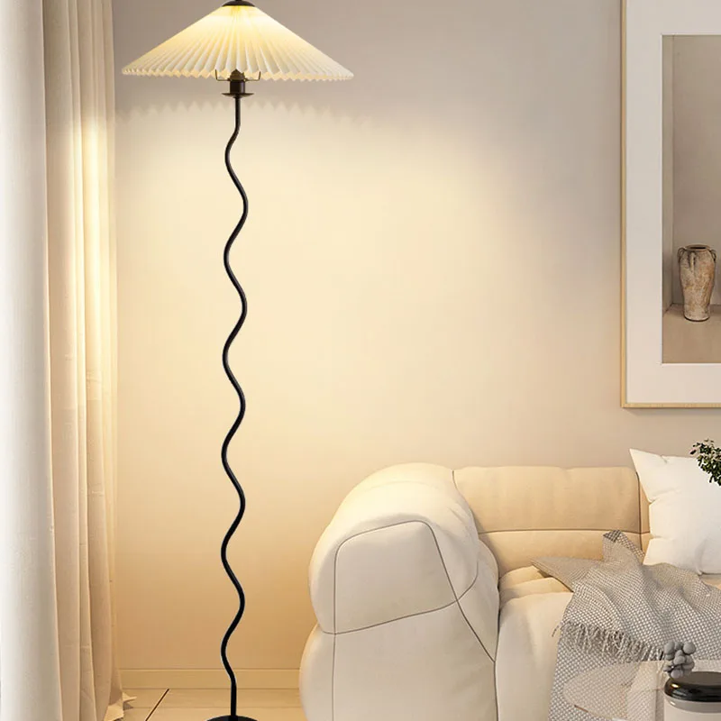 Contemporary Cheap Standing Lamp Modern Elegant Designer Simple Acrylic Floor Lamp Nordic European Lampada Da Terra Room Decor