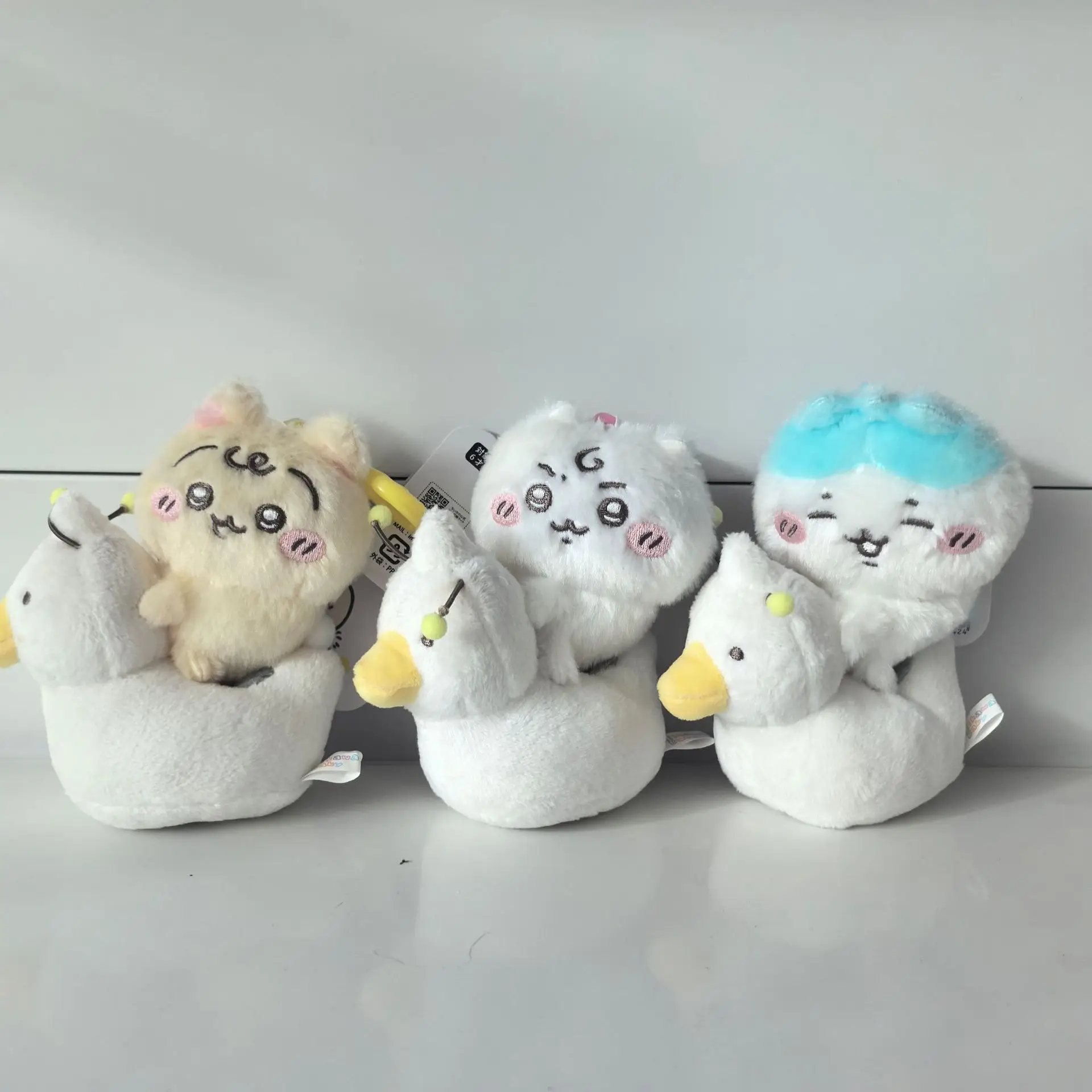 

Chikawas Baby Duck Plush Keychain Hachiware Usagi Kawaii Ride-on Duckling Bag Charm Pendant Soft Toy Gift Anime Accessory New