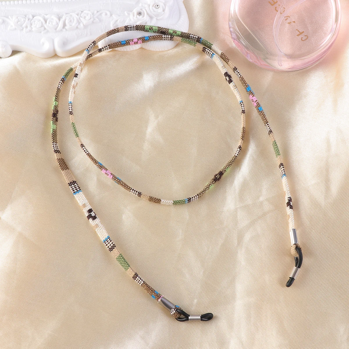 

Stylish Eyeglass Chain Decorative Retainer For Women Lightweight Hypoallergenic Glasses Strap Cotton Cord Holder Yellow