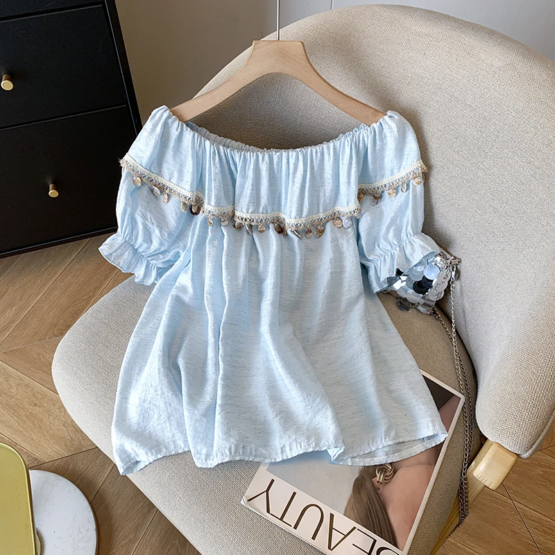 

Women New Slash Sleeved Shirt Off Shoulder Shirt Summer Fashion Design Metal Sheet Tassel Top Sweet Versatile Loose Pullover