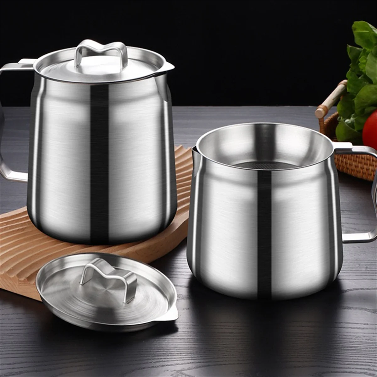 

2L Stainless Steel Oil Filter Pot Lard Strainer Tank Container Jug High Capacity Storage Can Kitchen Household Tools