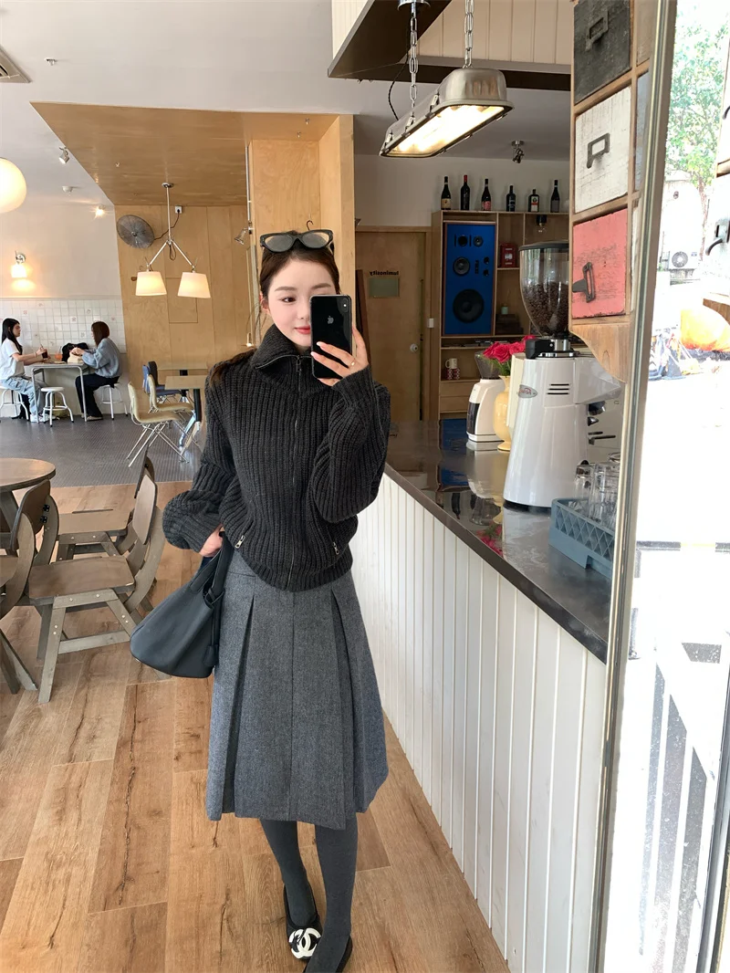 Falda acampanada de estilo Preppy para Mujer, faldas plisadas grises coreanas de primavera, Falda larga elegante de cintura alta Vintage para Mujer