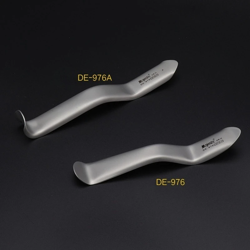 1PC Stainless Steel Dental Minnesota Retractor Opening Retractor Autoclavable Lip Cheek Retractors Oral Clinic Cheek Learn Tools view 2