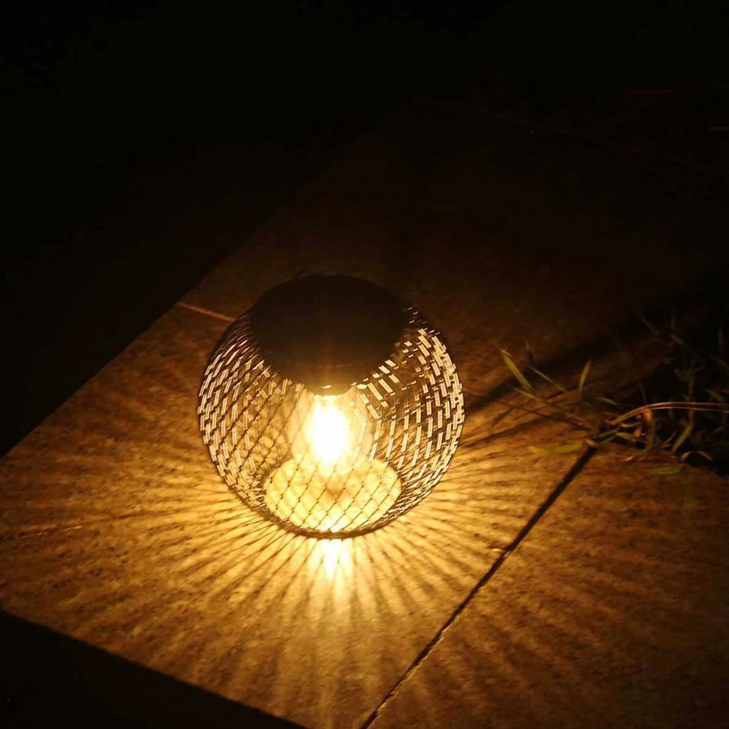 

1 шт./2 шт. солнечные подвесные фонари для улицы - водонепроницаемые садовые фонари с автоматическим включением/выключением, декоративные для патио/двора/дорожки