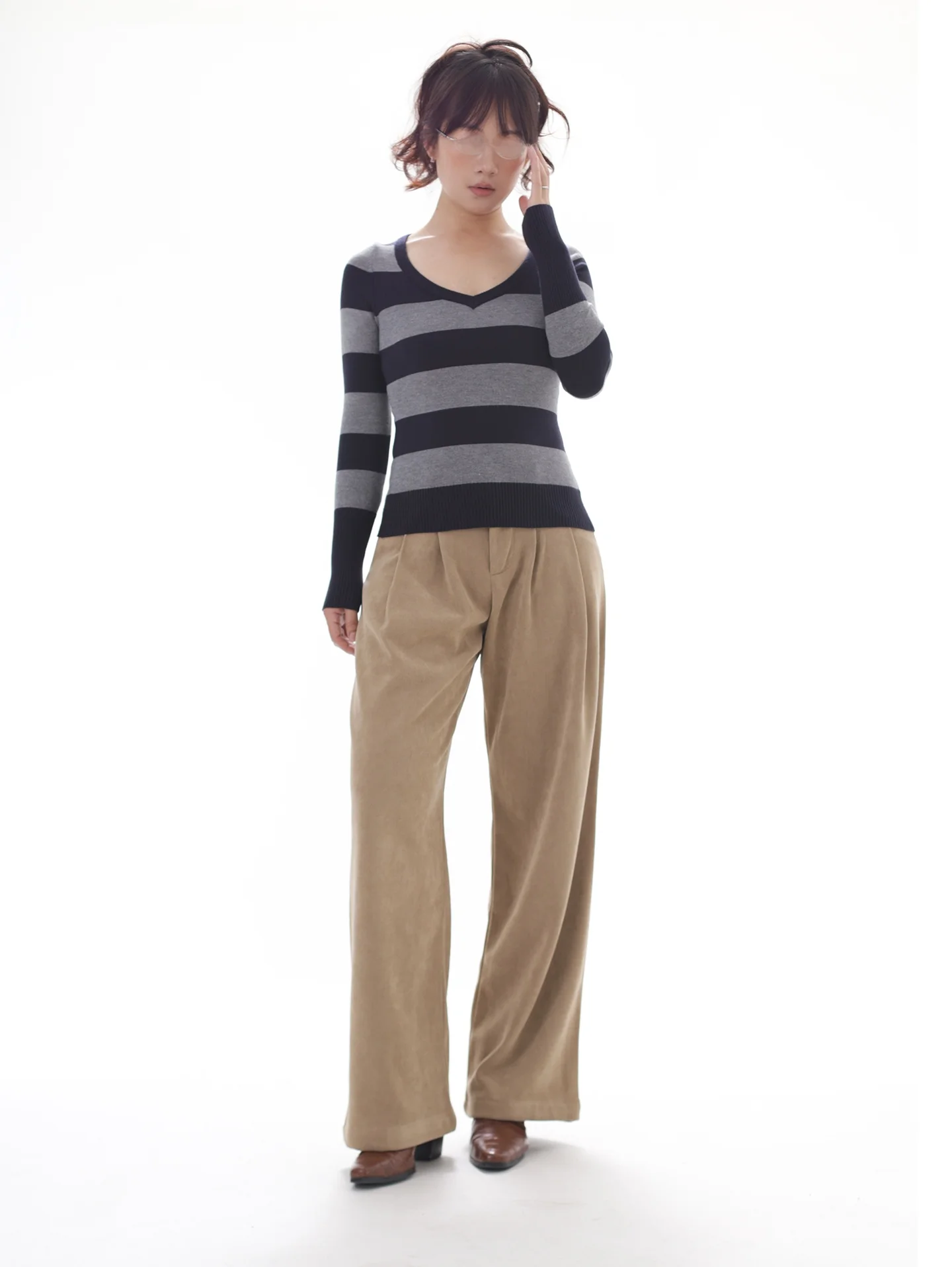 

Брюки с высокой талией и широкими штанинами, осенне-зимние, вельветовые, в стиле ретро, с боковыми складками, удобные, подходят для фигуры типа «груша», повседневные брюки для женщин