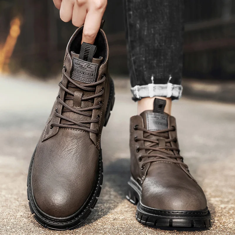 Winter Men Boots Outdoor Leather Ankle Boots Lightweight High Top Casual Boots Designer Male Work Boots Classic Handmade Boots