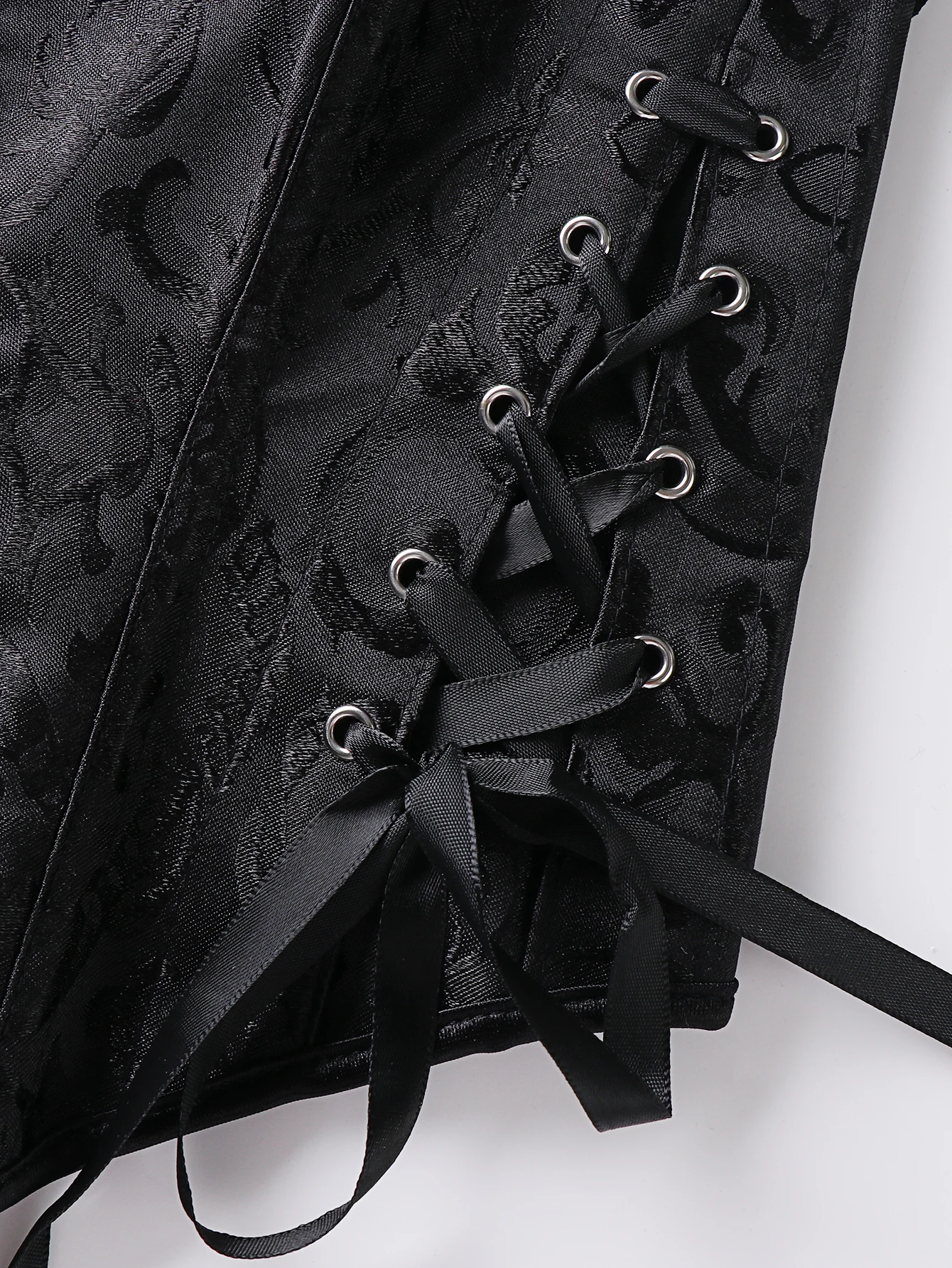 مشد مزدوج مزين بالدانتيل للسيدات على شكل محكمة