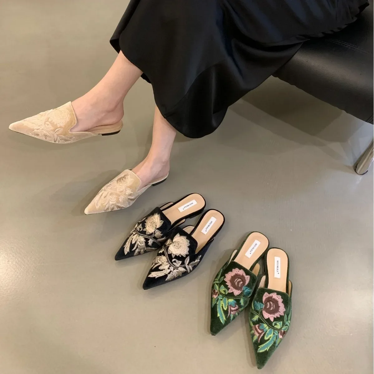 2025 Women's Chinese Style Flower Embroidered Pointed Half Slippers Flat Bottom Laziness Baotou Slippers for Summer