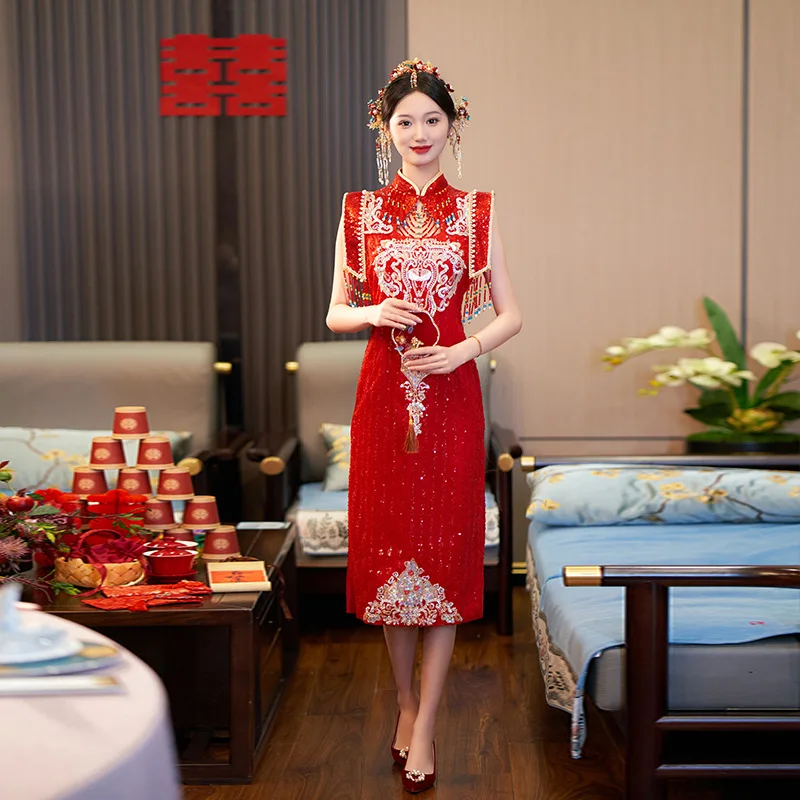 2024 New Xiuhe Bride Dress Cheongsam Chinese High-End Wedding Engagement Door Luxury Toast for Women