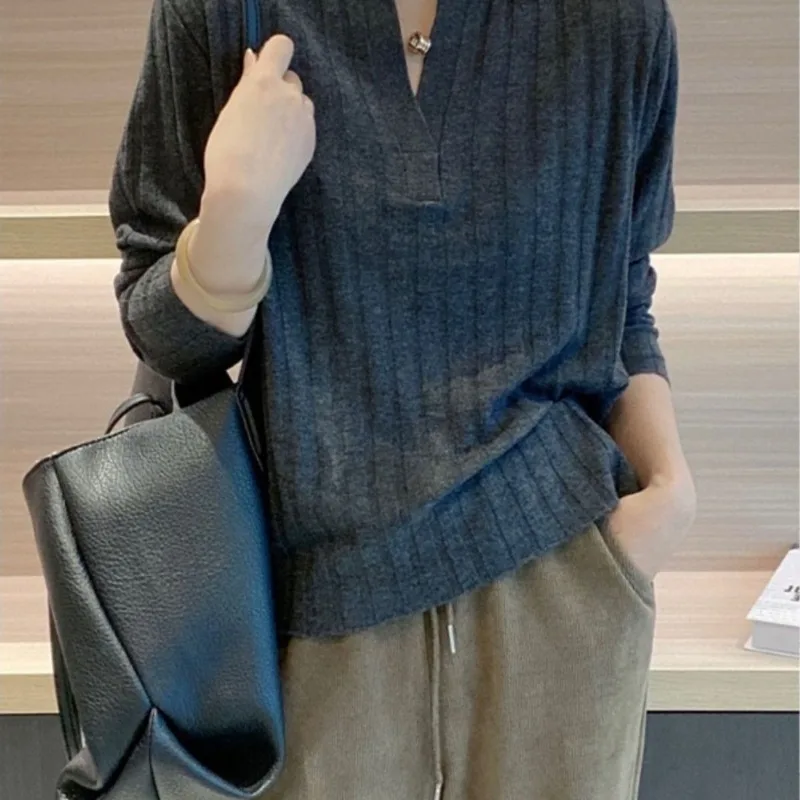 Autumn New Style Pit Striped Long-sleeved Sweater Loose V-neck Sweater Bottoming Shirt Casual Women's Temperament Top Pullover
