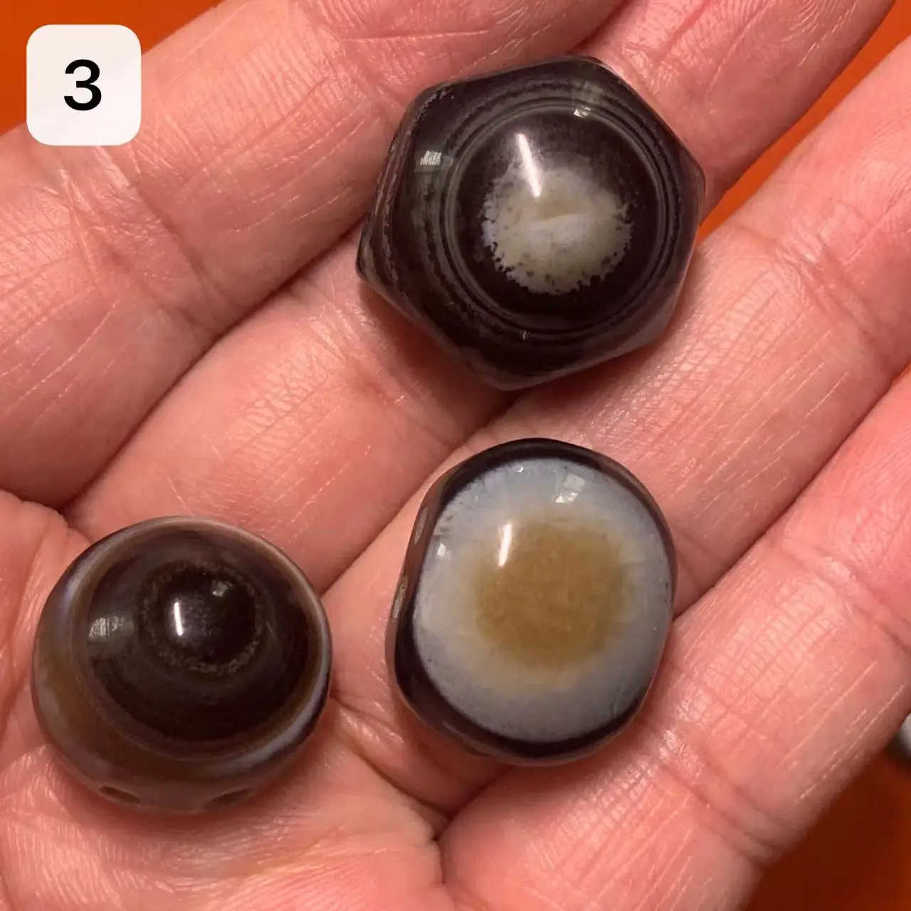 Dzi – lot de perles naturelles en forme d'assiette de mouton, lot de 3 pièces, en Agate noire, résistante aux intempéries, bijoux précieux rares de plusieurs styles, vente en gros