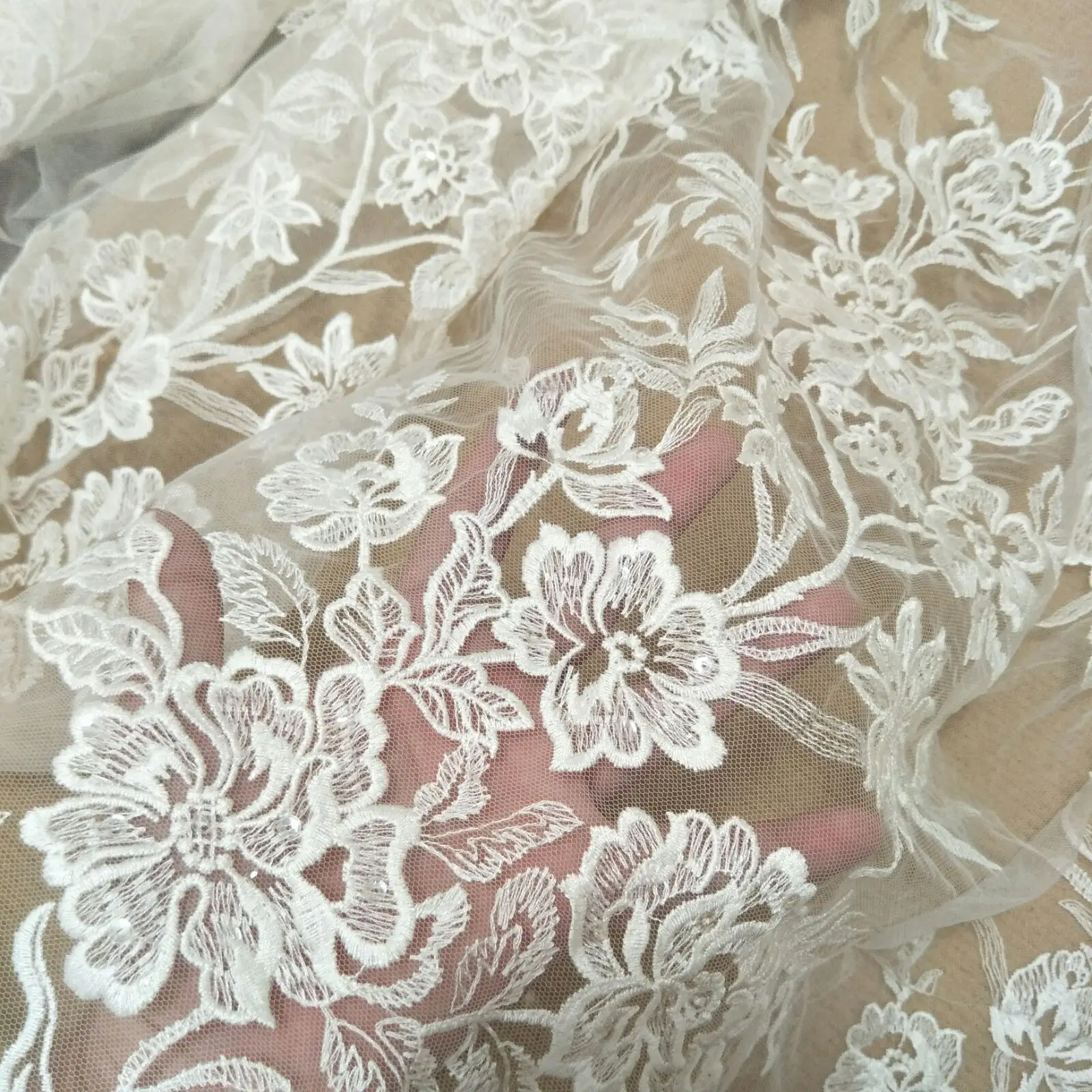 Descuento Tela de encaje floral para vestidos de novia tela blanca marfil con lentejuelas de 130cm de ancho vendido por yarda