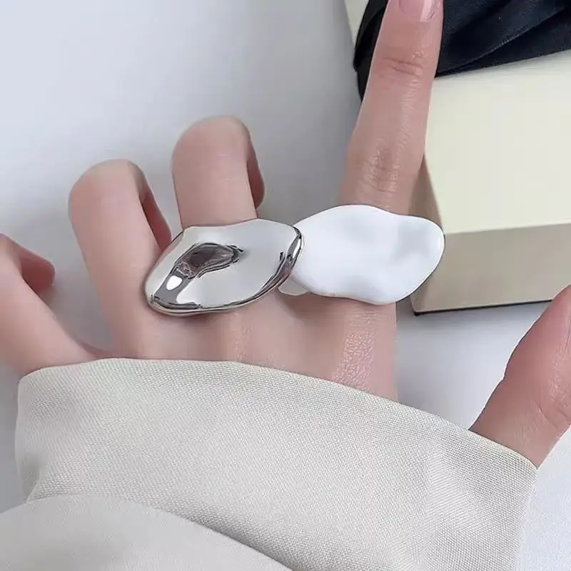 European  Metal Ring for Women Unique Design Drunken Boat Series White Boat Silver Boat Open Finger Ring Personality Jewelry Dai