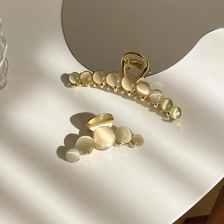 Faux Cat Eye Stone Hair Claw Clip Large Size Elegant Korean Style High Quality Acrylic Non Slip For Daily Updo Home Party
