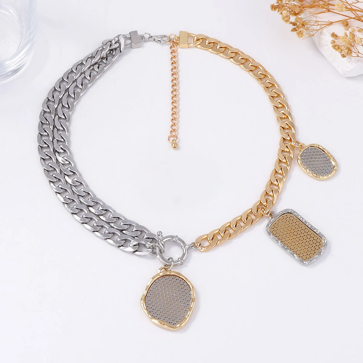 

ZAA Vintage Asymmetric Cuban Chains Round Coin Badge Pendant Necklaces for Women 2025 Trend Jewelry Holiday Party Gifts