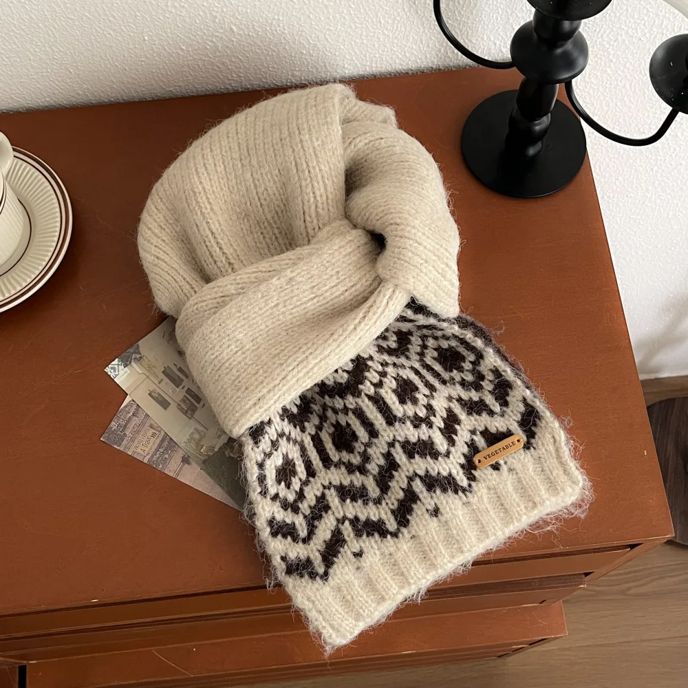 2025 new winter atmosphere Christmas New Year circumference jacquard knitted scarf women's autumn and winter warmth collision