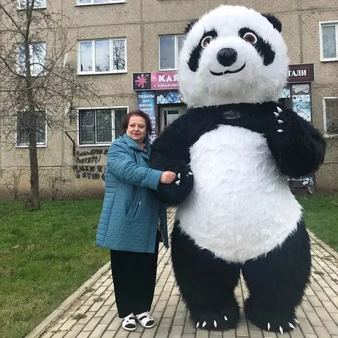 거대한 봉제 팬더 풍선 마스코트 의상 모피 북극곰 코스프레 애니메이션 테디 베어 파티 만화 인형 성능 드레스 소품