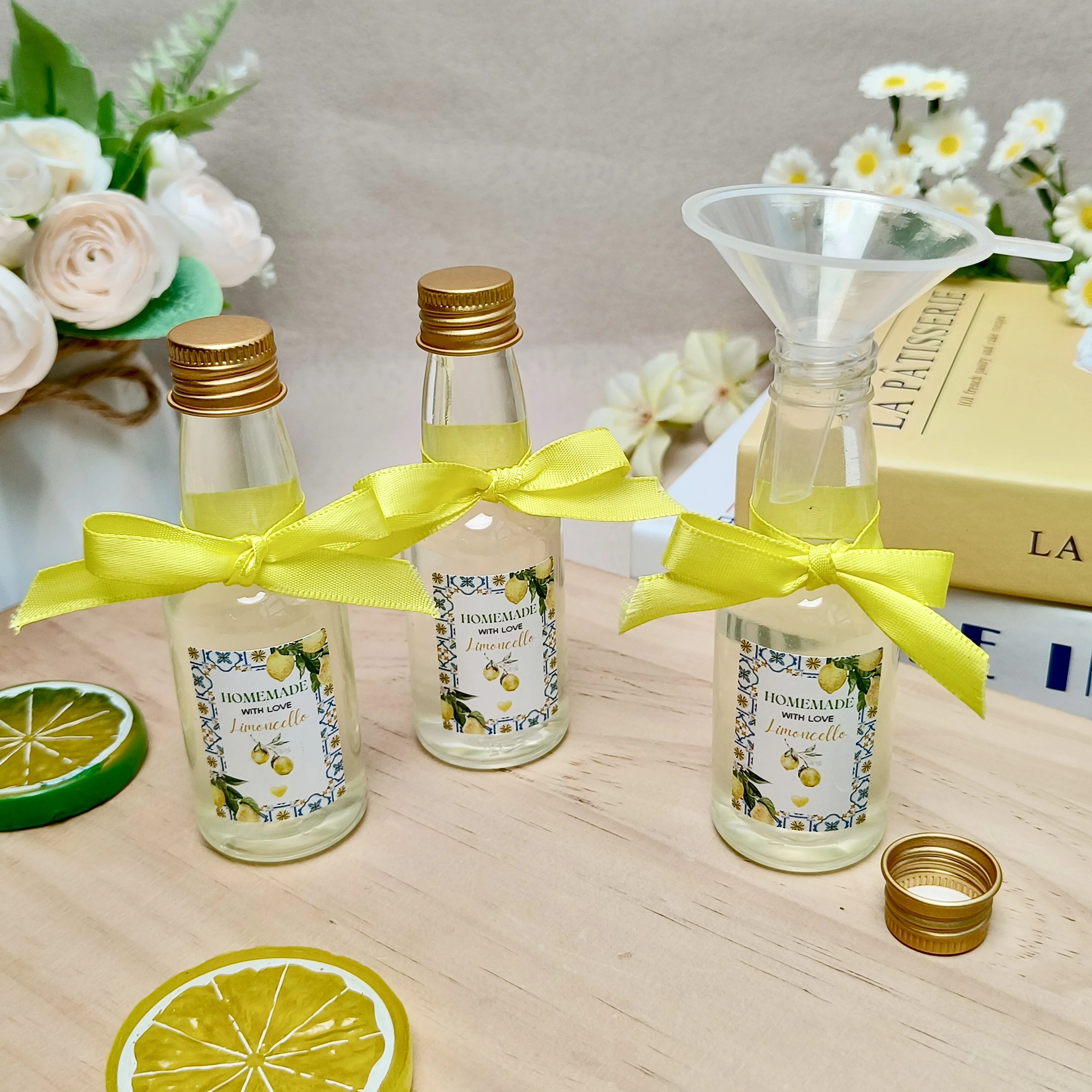 مجموعة 50 قطعة من زجاجات المشروبات الصغيرة للحفلات، زجاجات 1.7 أونصة/50 مل لحفلات الزفاف وحفلات أعياد الميلاد وحفلات الزفاف والمناسبات المكتبية #4