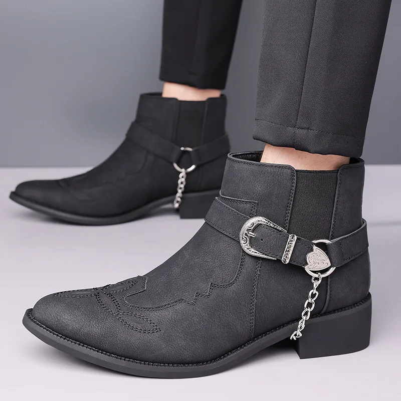 Botas de vaquero retro de cuero para hombre, estilo punk, con cadena y hebilla, punta puntiaguda, botines de motero, marca de moda 2026