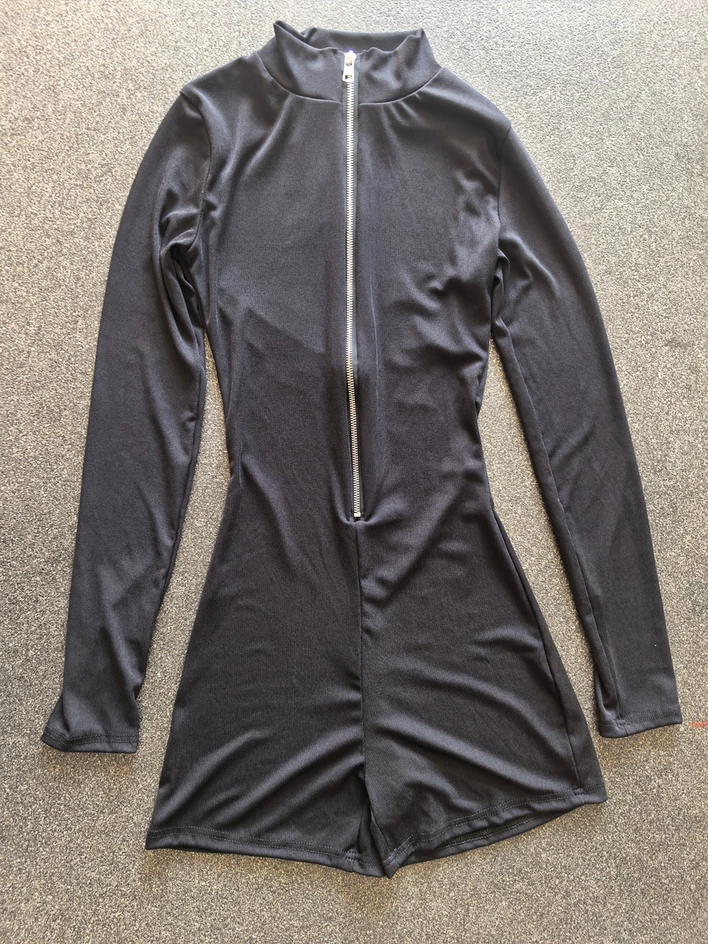 Damen-Jumpsuits mit Langen Ärmeln, Figurbetont, Dehnbar, Einteiliger Yoga-Kurzanzug, Sexy Fitness-Overall in Schwarz mit Großem Reißverschluss, Sportbekleidung – Detail 11