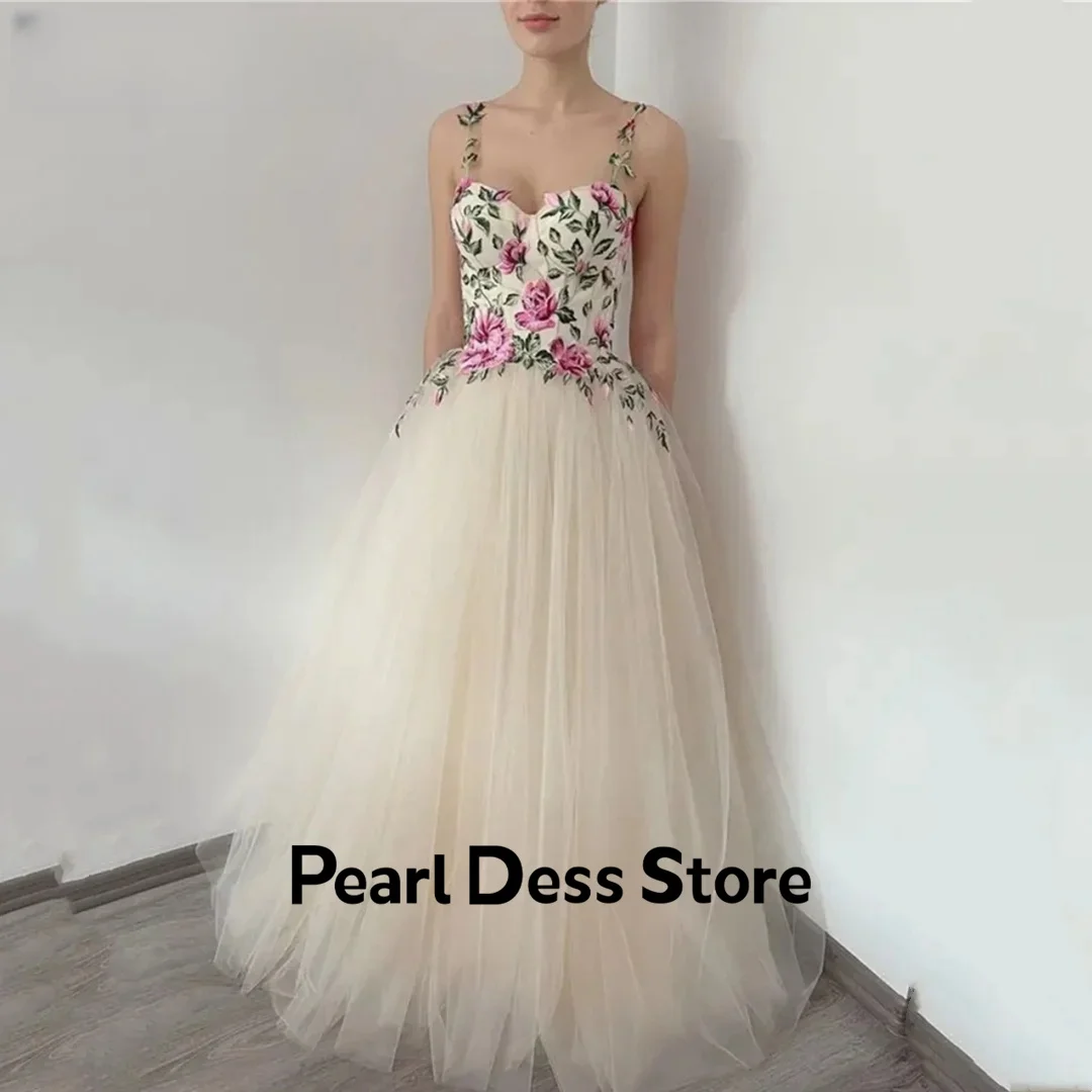 

Flower embroidered ball dress with thin shoulder straps, white sheer A-shaped wedding evening dress Vestido De Festa