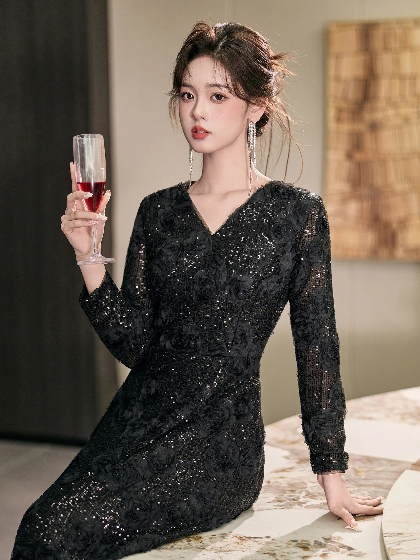 

Элегантное черное вечернее платье с длинными рукавами для женщин: модное, роскошное, для ежегодных корпоративных ужинов, вечеринок и выступлений