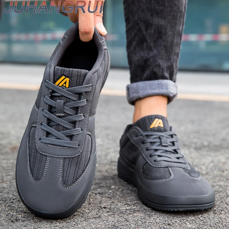 

Men's Wide Barefoot Shoe Breathable Mesh Walking Shoe Comfortable Soft Sole Light Weight Non-slip Sneaker Minimalist Casual Shoe