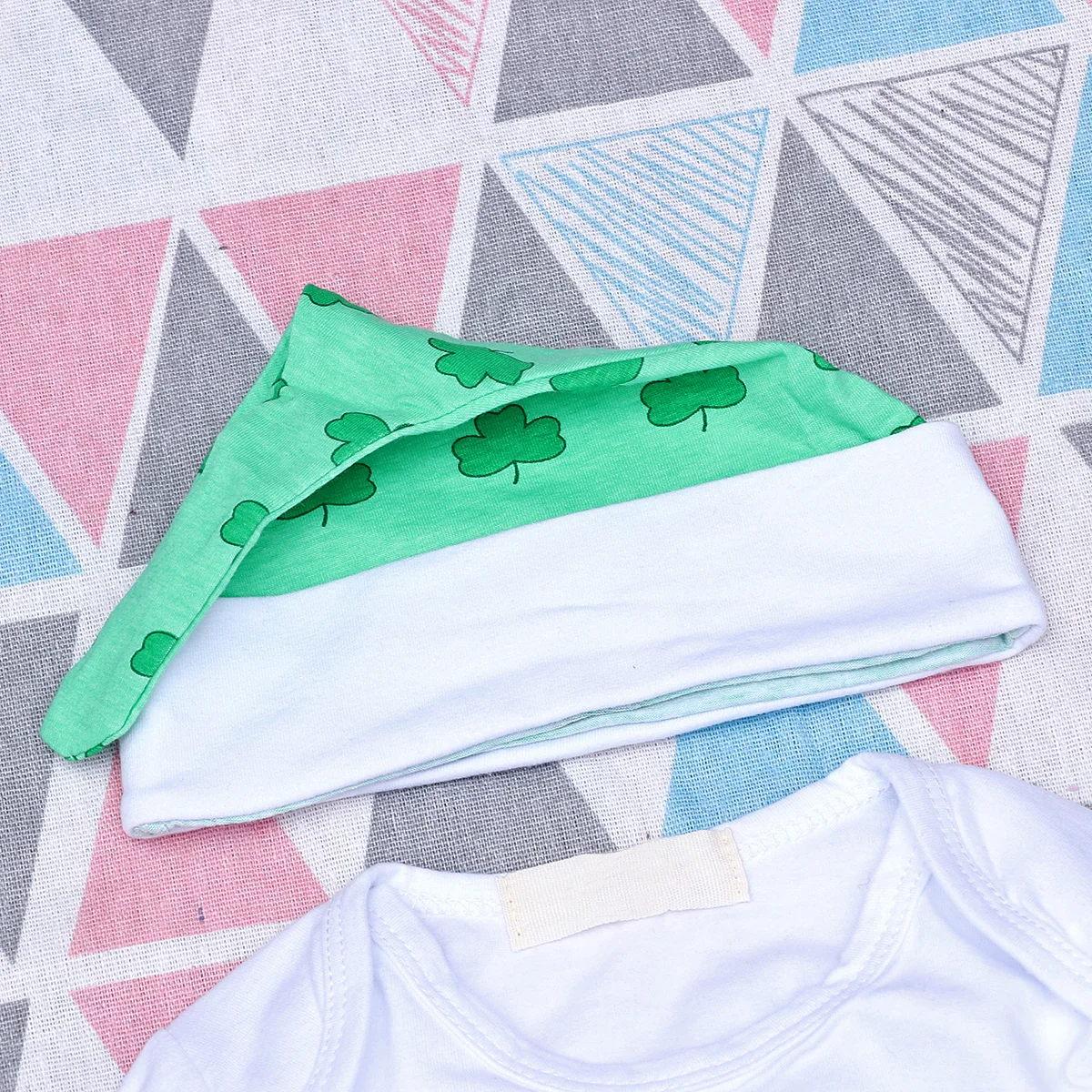 

Four-piece Set Shamrock Baby Clothes ST Patricks Day Bodysuit Jumpsuit Outfit Green White Tone 12 18 Months