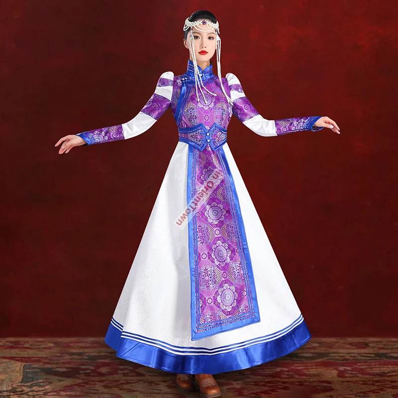 หญิงมองโกเลีย Robe ชุดสีม่วงมองโกเลียใน Ethnic Minority เต้นรําเครื่องแต่งกายสาวการถ่ายภาพมารยาทงานแต่งงาน Bridesmaids