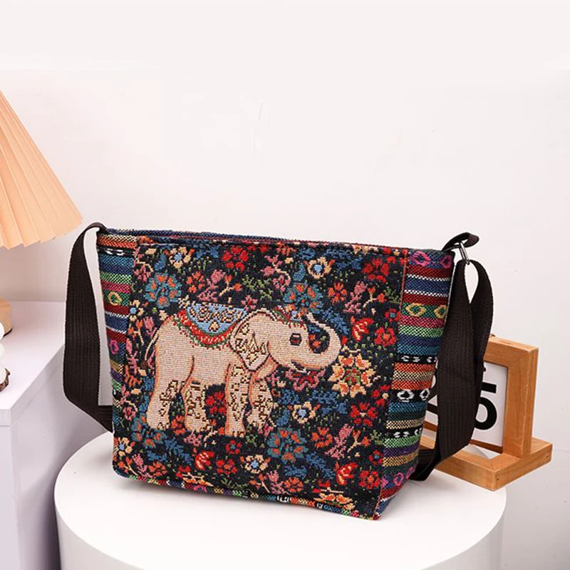 Ethnic Style Handbag Vintage Elephant Embroidery Large Capacity Cloth Bag Animal Shoulder Bag Fashion Personality Tote Bag